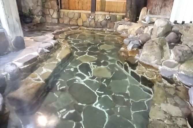 one of the first in yamaguchi’s yudaonsen! yubettou-nohara, a bath for a feudal lord? | a thick and slippery fresh from the source beautifying bath