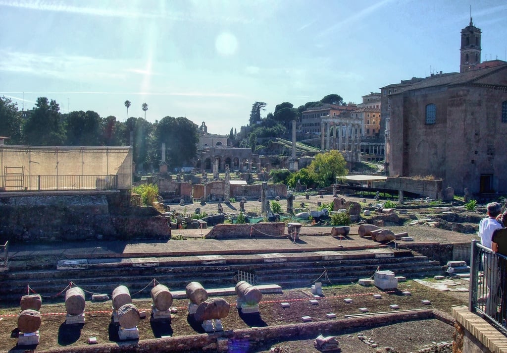 the roman forum: a walk down the via sacra in rome, italy | a glimpse into the past