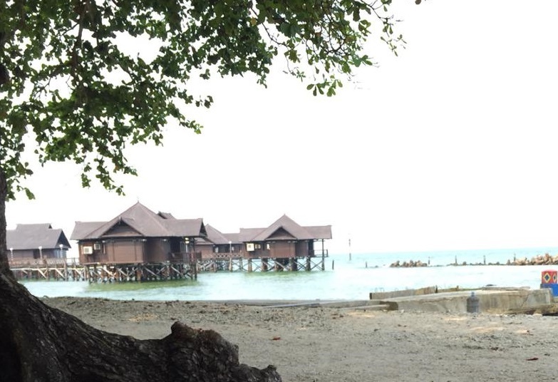 pulau ayer resort & cottages: an exotic resort in pulau seribu | a resort with floating cottages