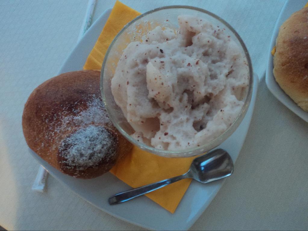 refresh yourself with a typical granita at “gran caffè del duomo”