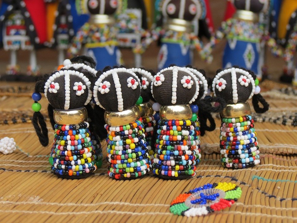Souvenir -- Traditional Decor