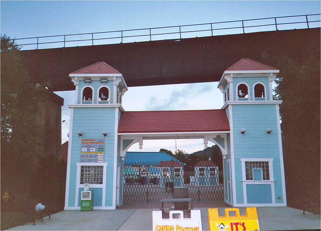 Sandcastle Water Park entrance