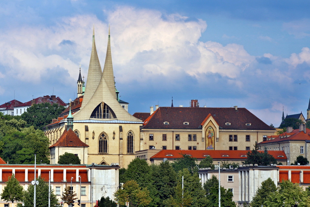 Emauzy od Vltavy 2