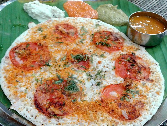 Tomato uttapam
