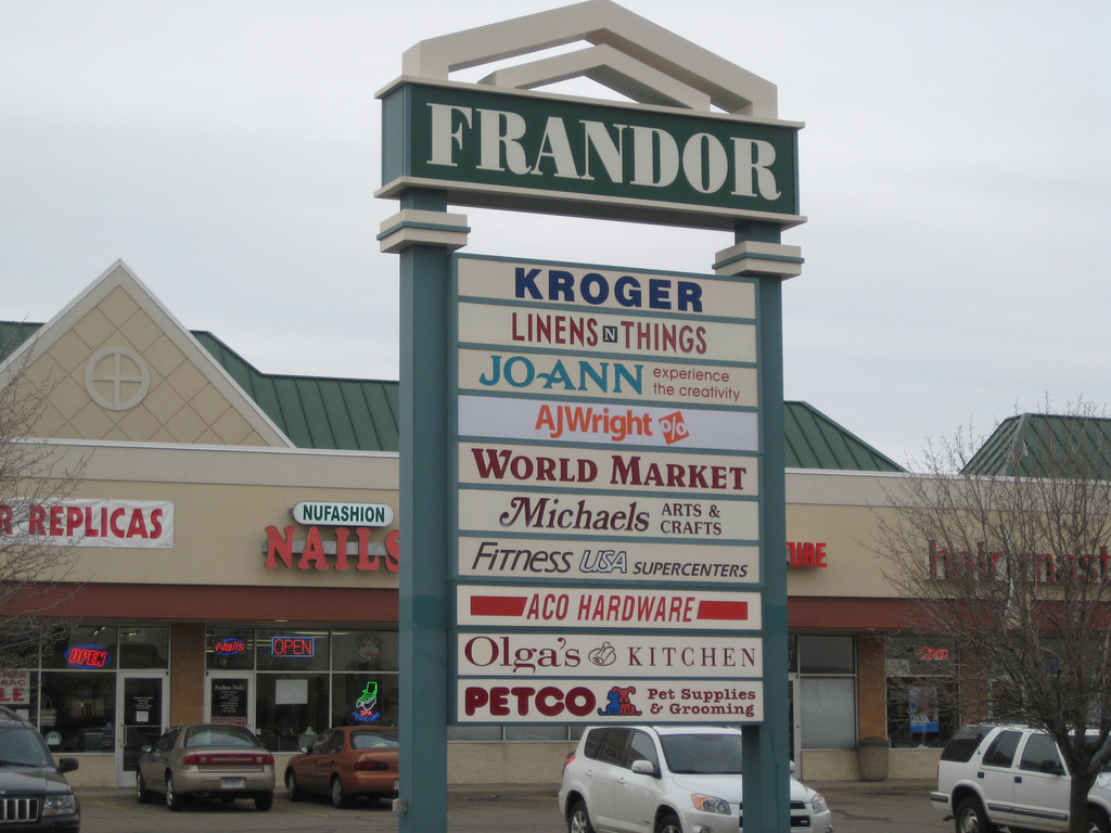 Lansing Frandor Mall Shopping Center Sign