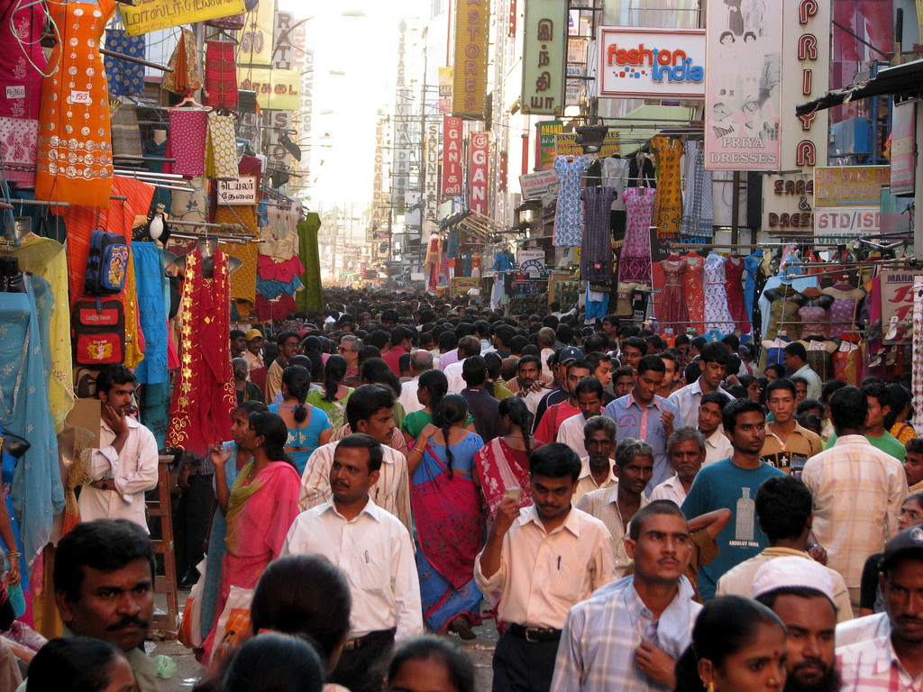 India - Chennai - busy T. Nagar market 2 (3059483658)