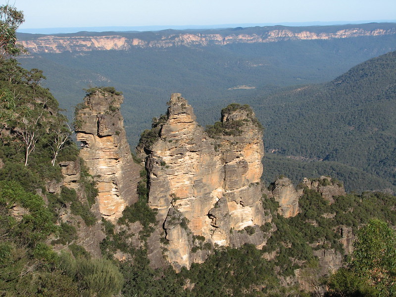 Blue Mountains Three Sisters May 2007