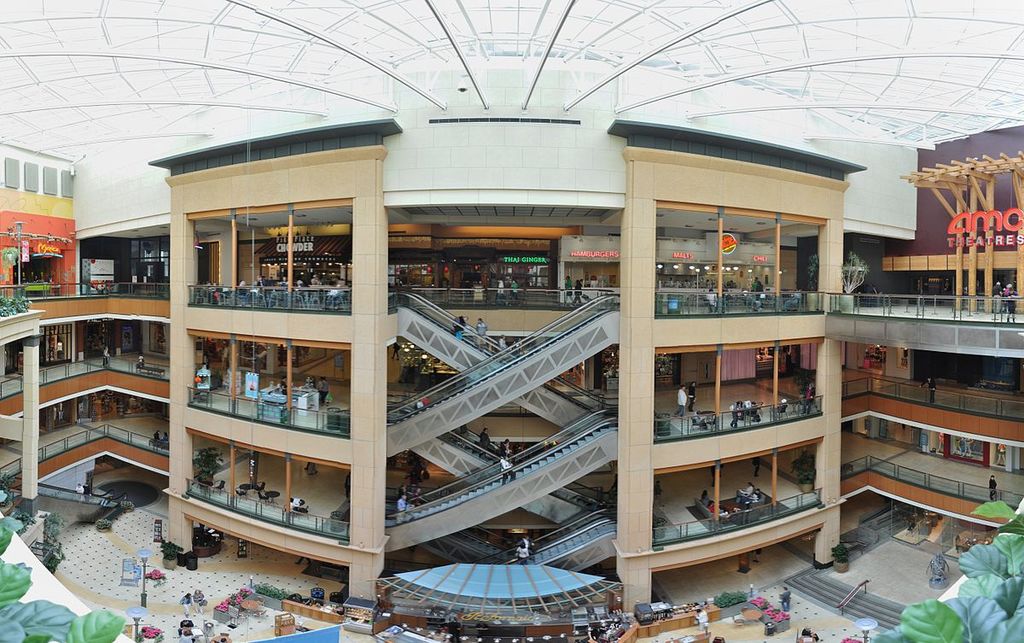 Seattle - Pacific Place interior pano 01