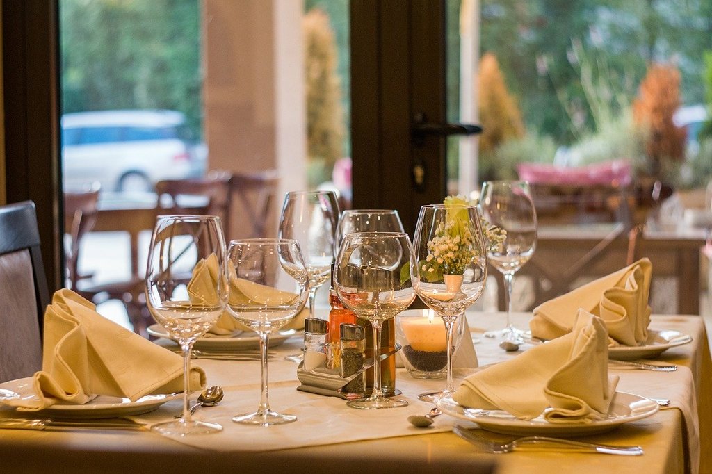 Fine dining restaurants in Noida
