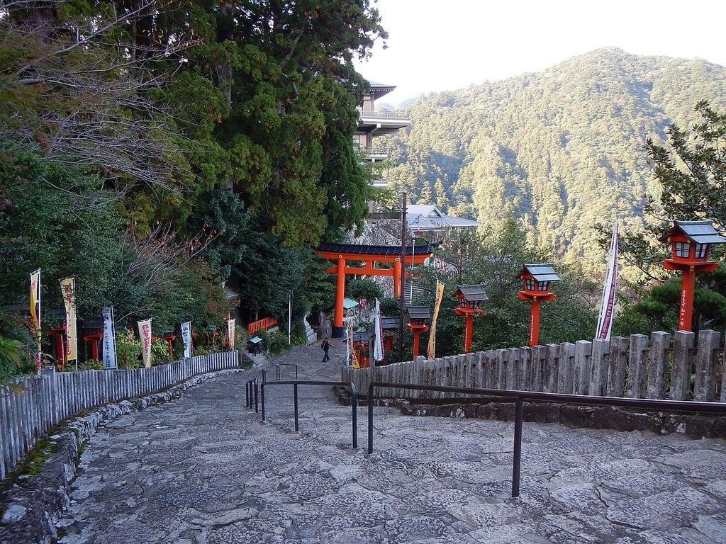 Kumano Kodo pilgrimage route Kumano Nachi Taisha World heritage 熊野古道 熊野那智大社11