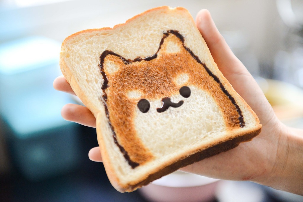 Image on toast