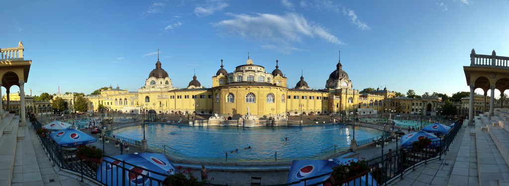 top 7 romantic things for couples to do in budapest | enjoy a thermal bath together