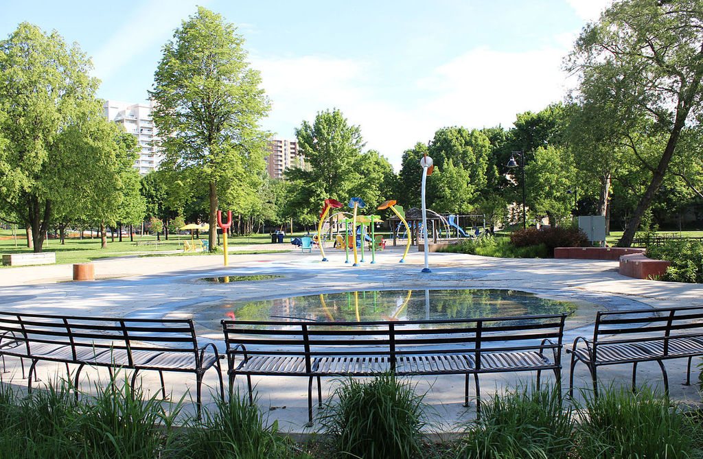 Marie Curtis Park, children's play area
