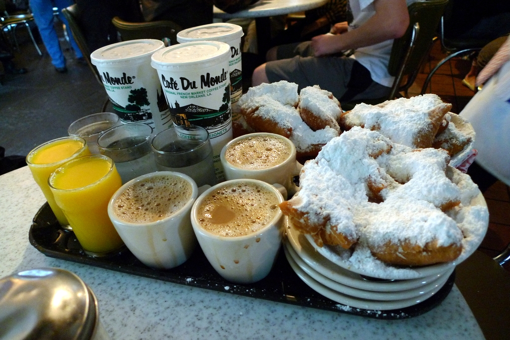 Coffee and Beignets at Café du Monde