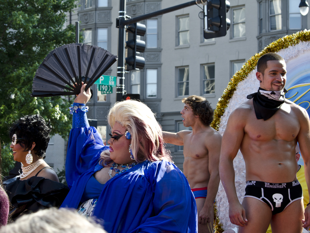 Secrets-ziegfelds 007 - Christian Lezzil - DC Capital Pride parade - 2013-06-08 (8992511696)