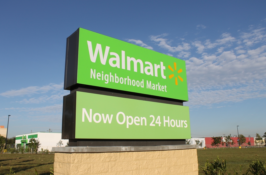 Walmart Neighborhood Market sign