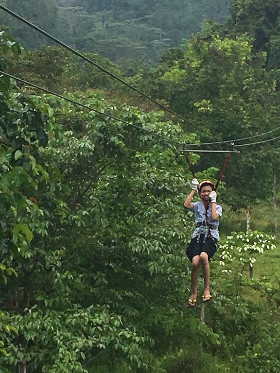 Zipline in ugong rock adventure