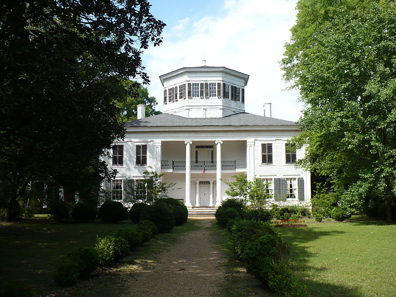 The WaverlyMansion in Columbus, Mississippi