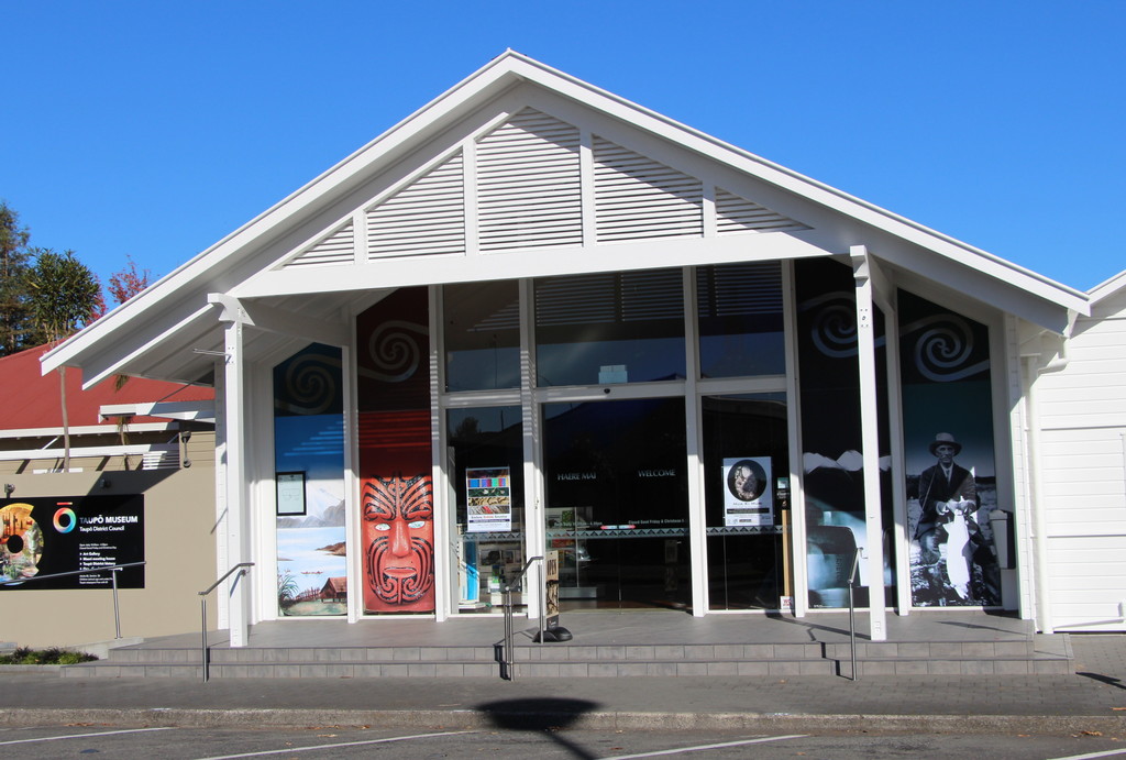 Taupo Museum, New Zealand 02