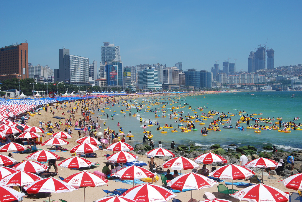 "Hae-Un-Dae" Beach, Sunny Day.(Busan City, Korea)