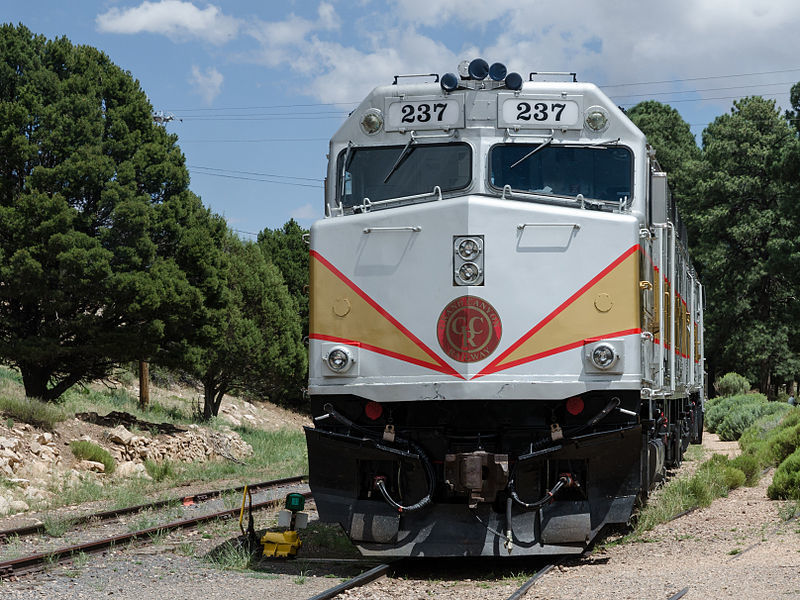 Grand Canyon Railway EMD F40PH 237, Grand Canyon Village 20110810 1