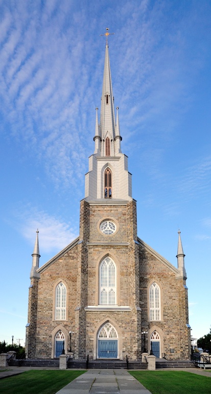 QC - Riviere du Loup - Église Saint-Patrice