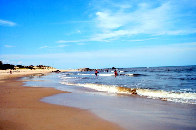 Playa de Atlántida Canelones Uruguay Verano 2012 - panoramio (5)