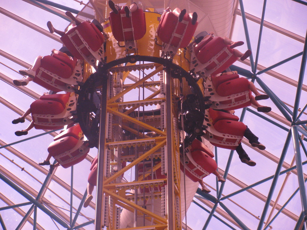 Sling Shot ride at the Adventuredome