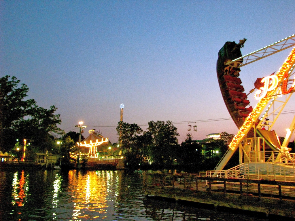 Lake Winnepesaukah Amusement Park, Rossville, Georgia