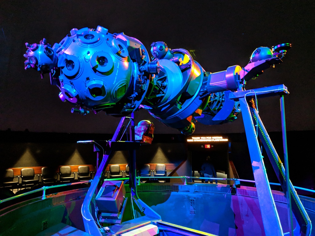 StrasenburghPlanetariumStarProjector