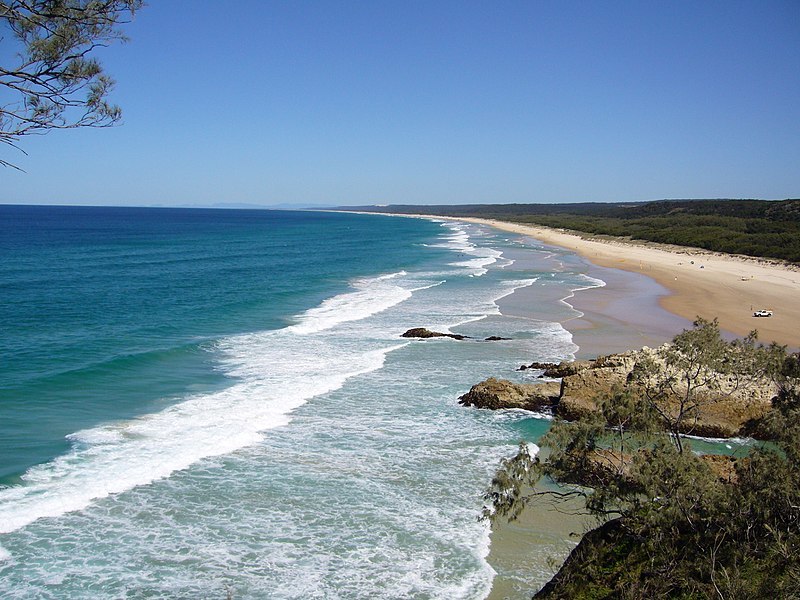 Main Beach, North Stradbroke Island - panoramio