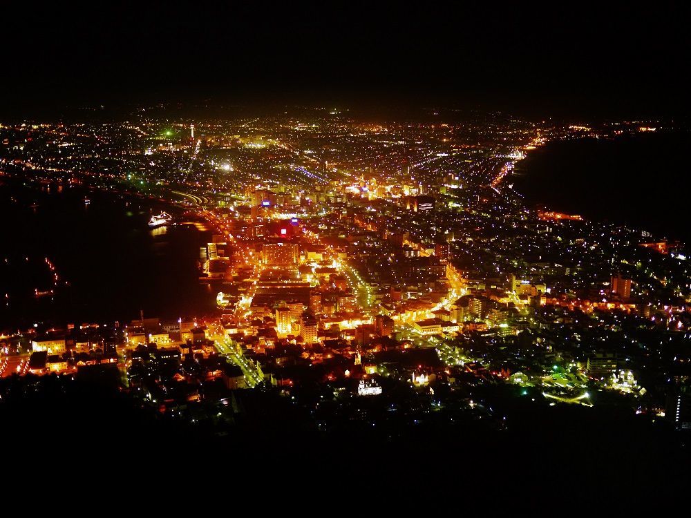 See the city from above on the Mt.Hakodate Ropeway