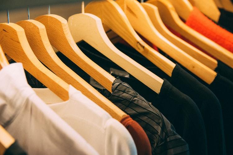 Clothing rack