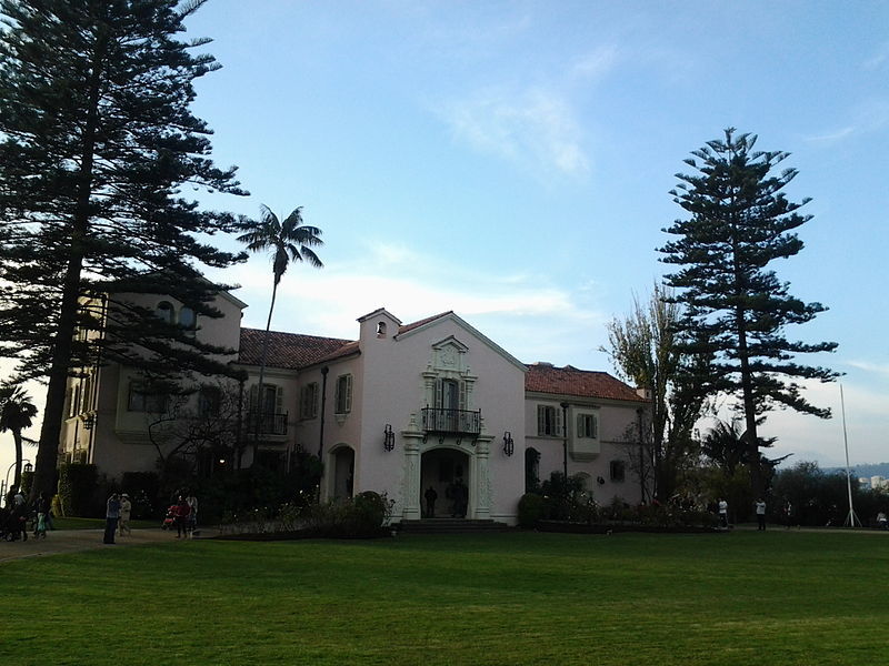 Palacio Presidencial del Cerro Castillo - Escorzo 01