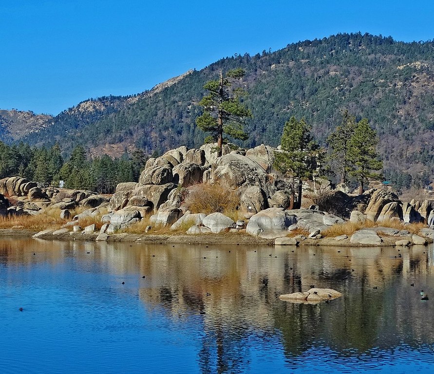 Boulder Bay, Big Bear Lake, CA 4-15 (24227774120)