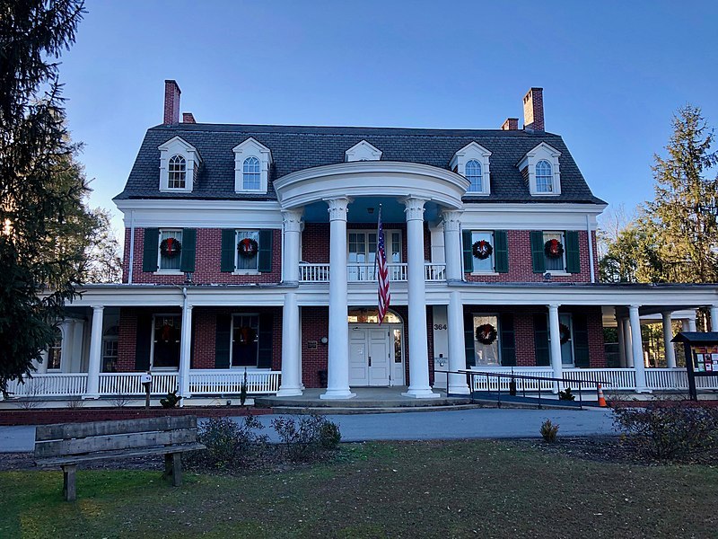 Silvermont, Brevard, NC (45754691715)