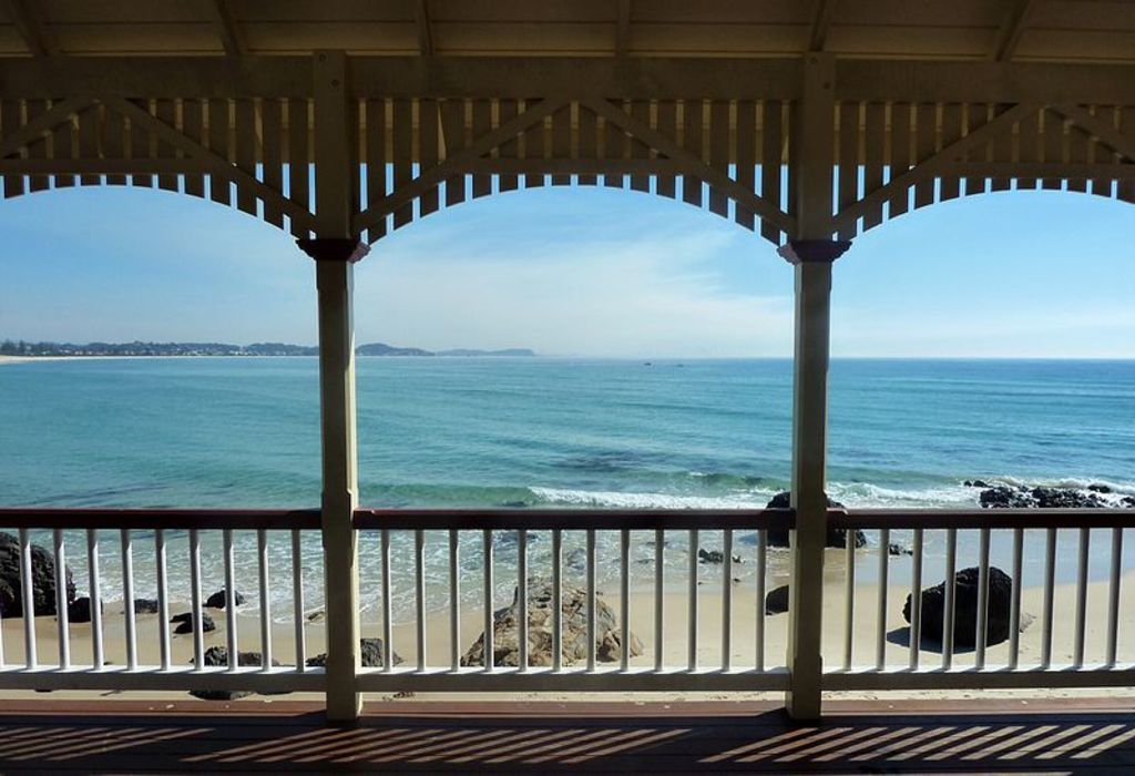 Kirra Beach