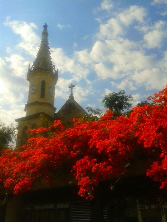 Iglesia el claret Pereira