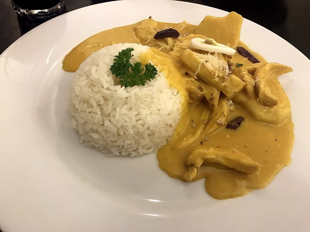 Ají de gallina at Pachapapa, Cusco