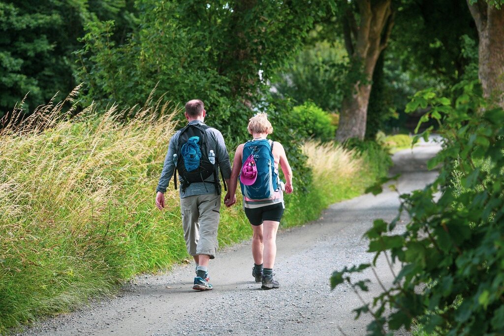 Hiking Hike Friends On
