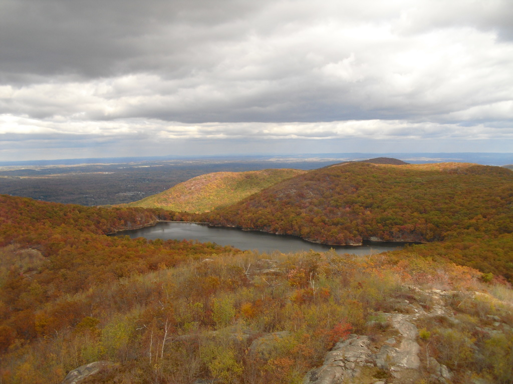 Beacon Reservoir from Mount Beacon south peak