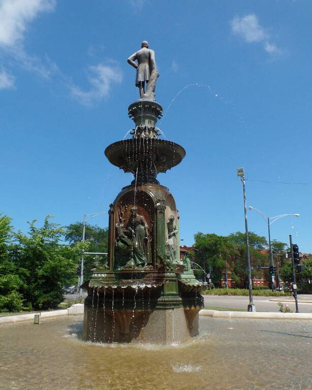 fountains in chicago | drexel fountain