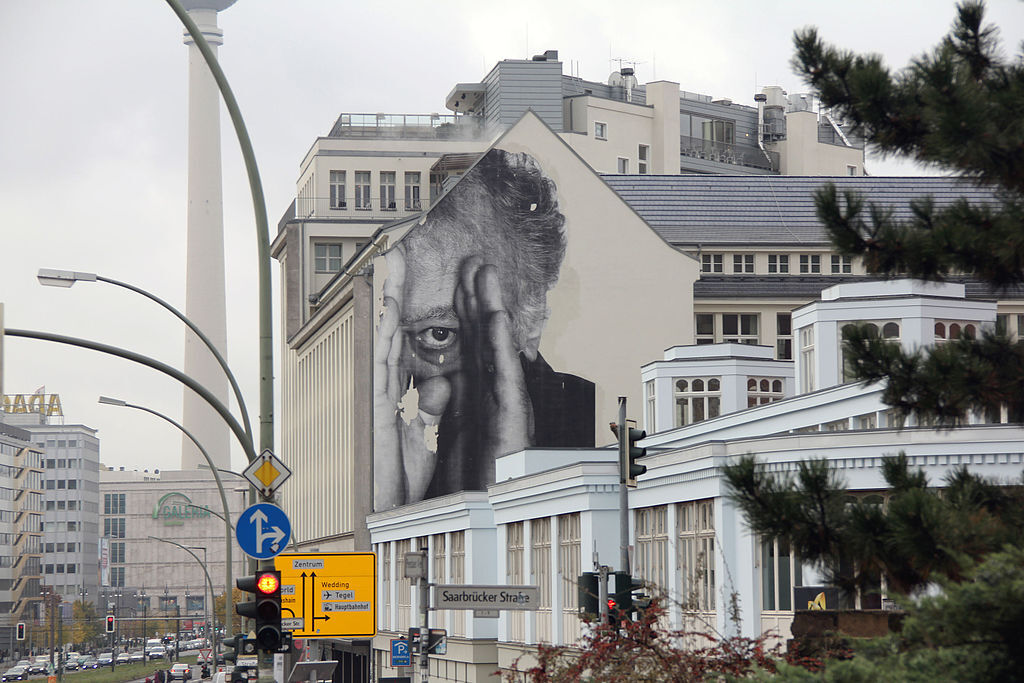 Wandmalerei Prenzlauer Allee 251 (Prenz) Mural&JR&2013