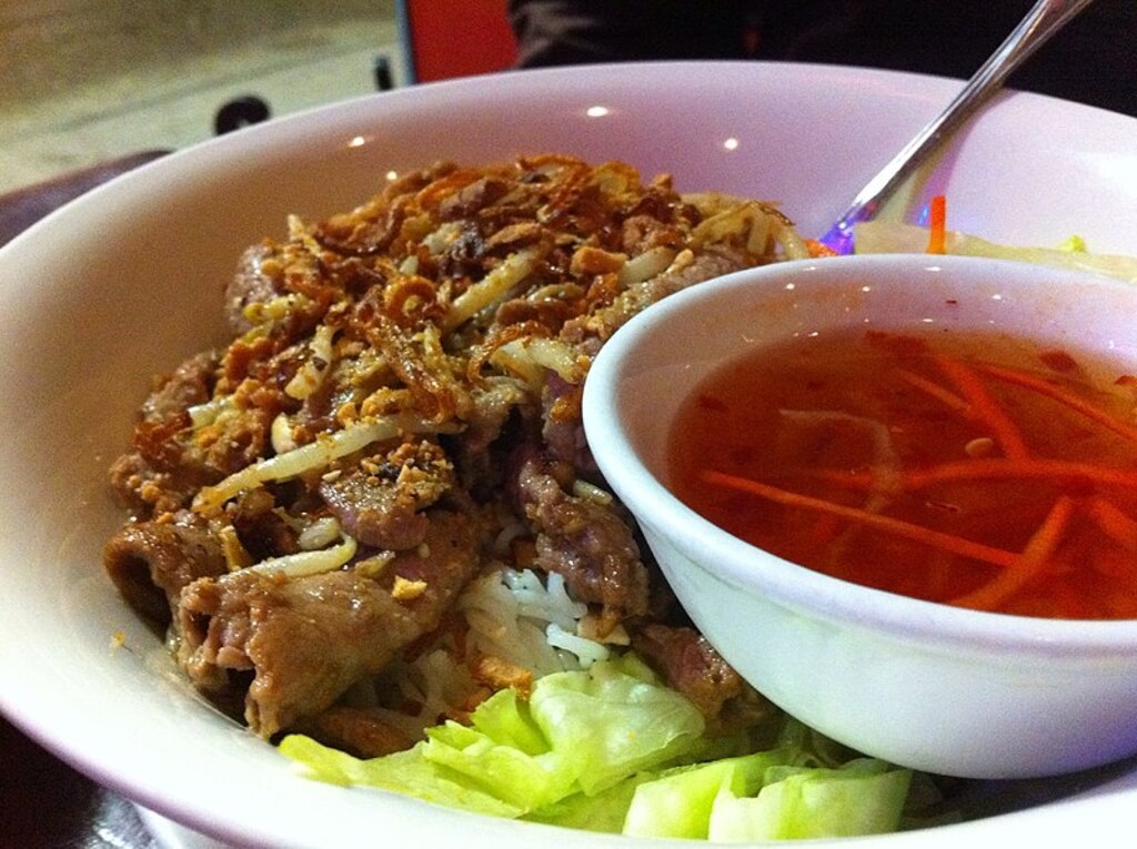 Bun Bo Xao Xa