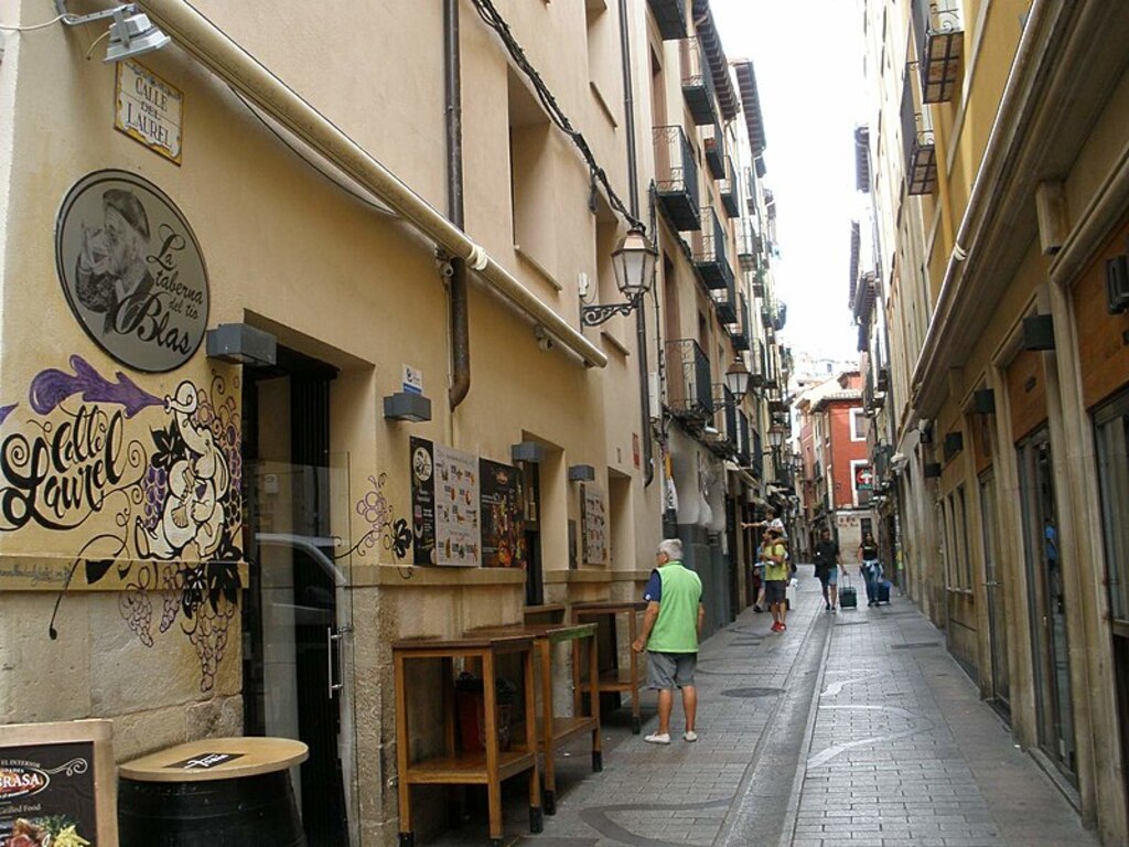 Logroño - Calle del Laurel 01