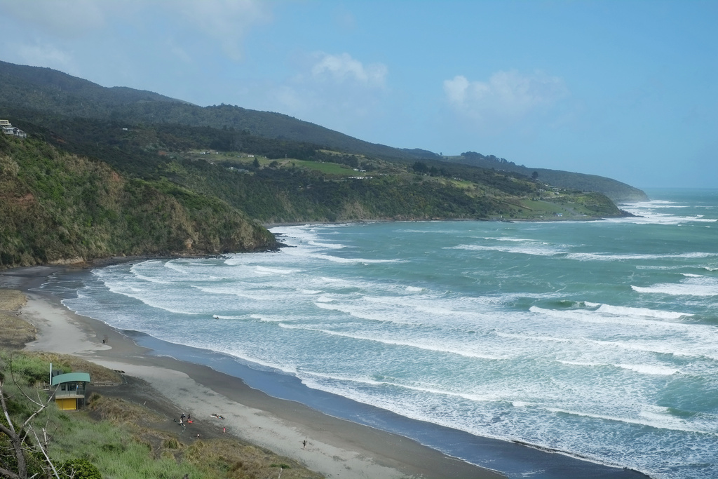 View west towards Manu Bay, Raglan