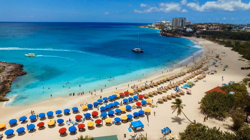 marvel at the tropical beauty of mullet bay