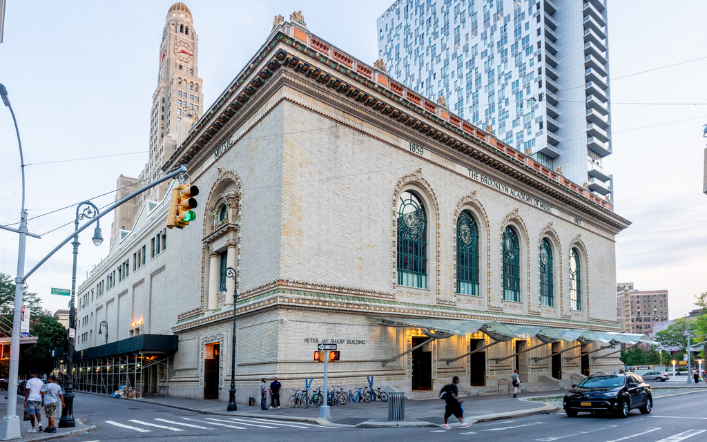 Brooklyn Academy of Music (BAM) (48228024996)