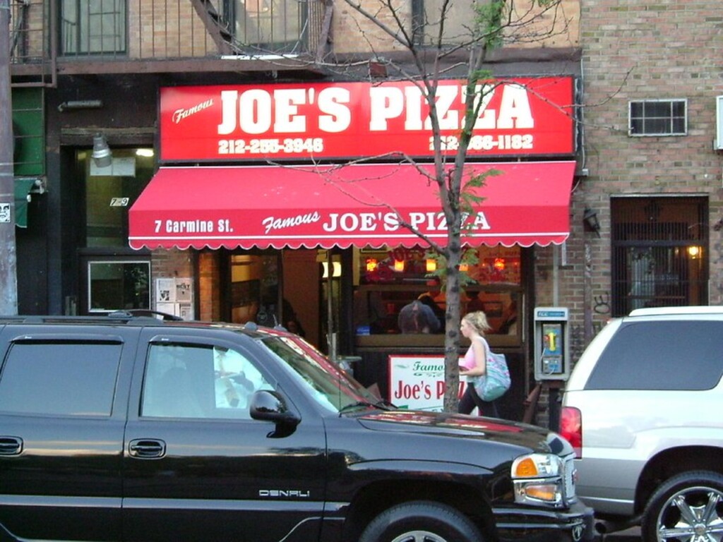 Joe's Pizza (Spiderman)