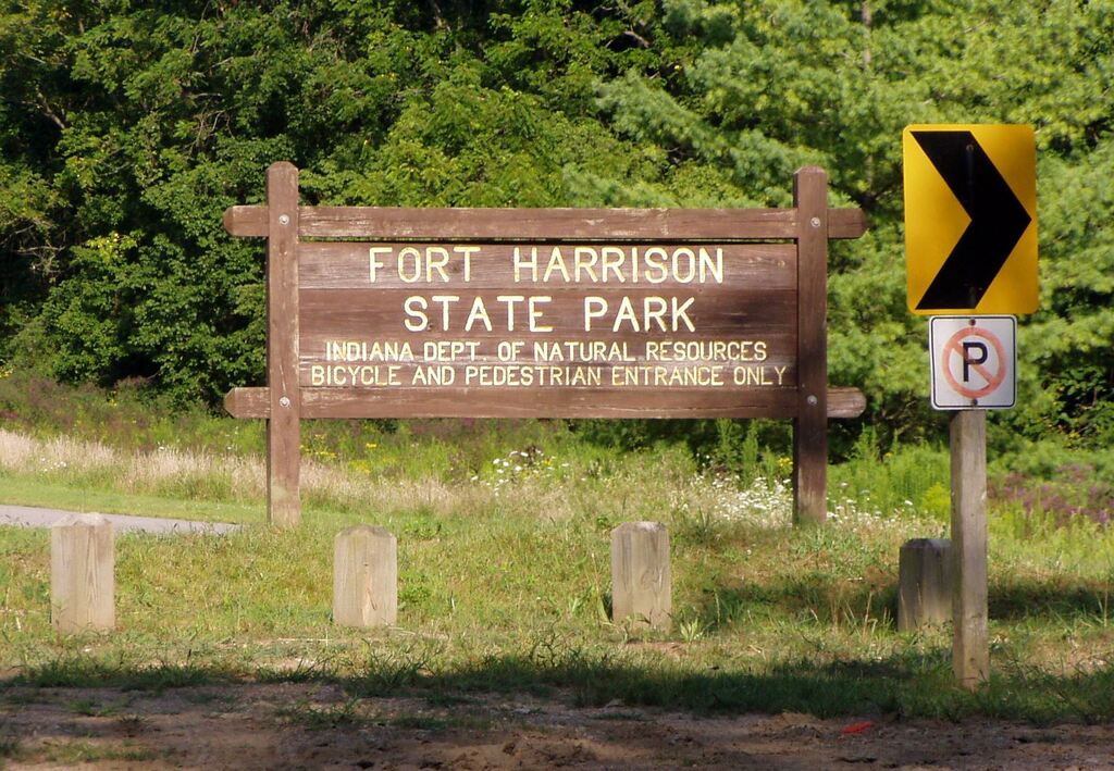 Fort Ben - bike entrance